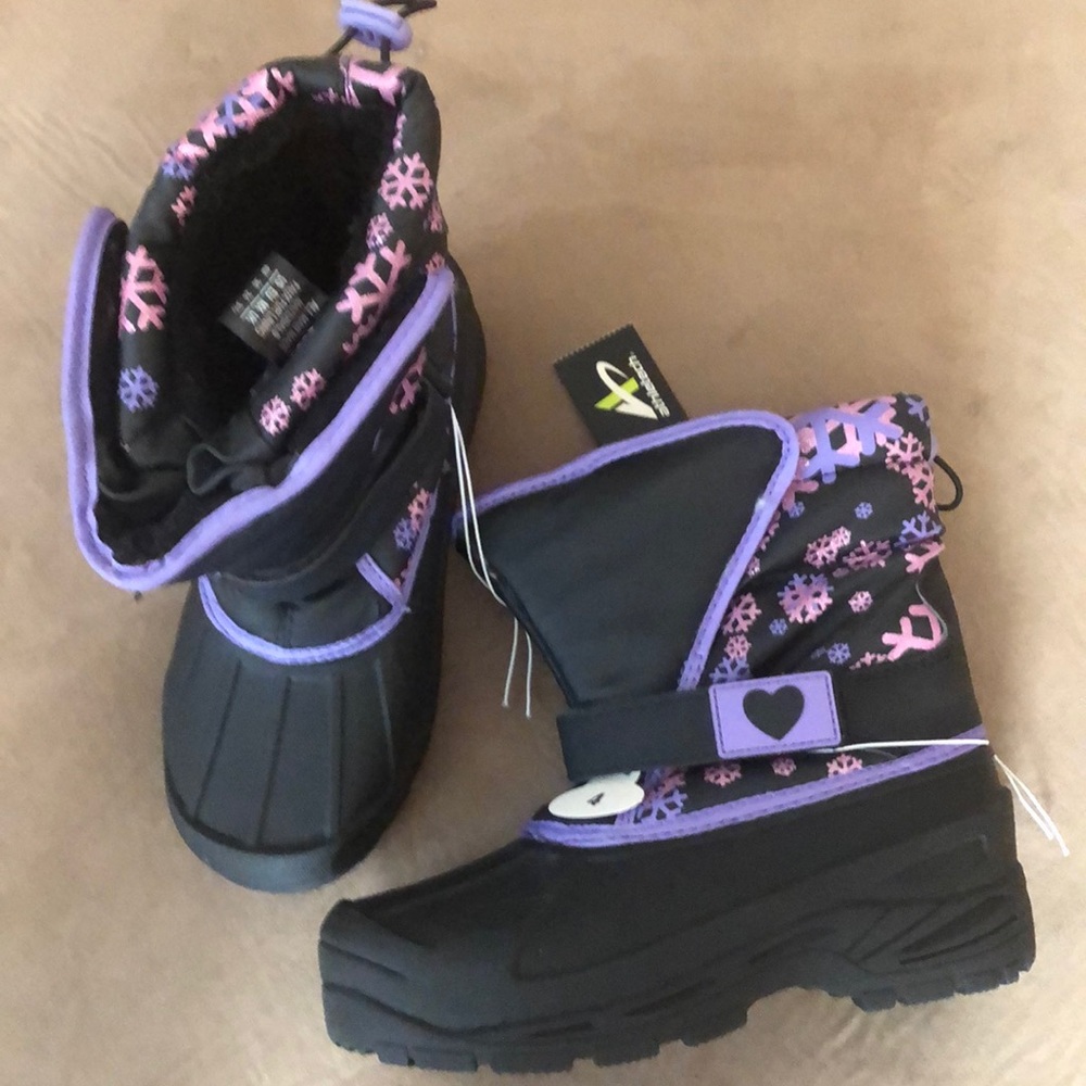 Snow boots - Picture 2 of 2